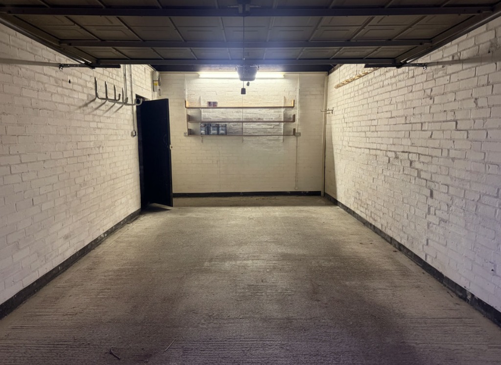 Professional Property Clearance Service - Clean and Empty Space